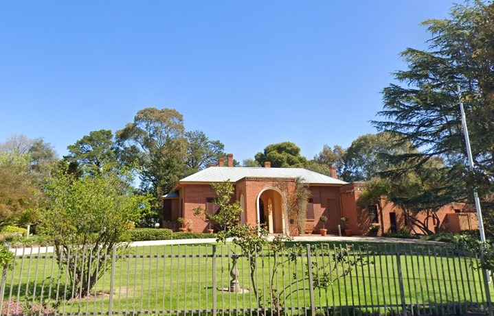 Historic Cummins House